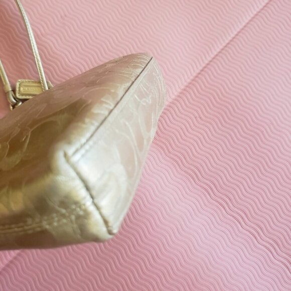 Coach Y2K Gold Leather Legacy Foldover Wristlet with Turn Lock Mini Bag - Picture 7 of 14